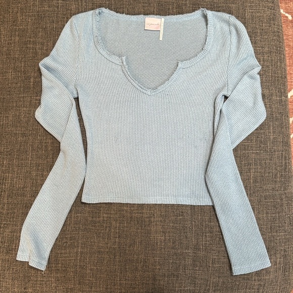 Urban Outfitters Lias Notch Neck Long Sleeve - Picture 7 of 9